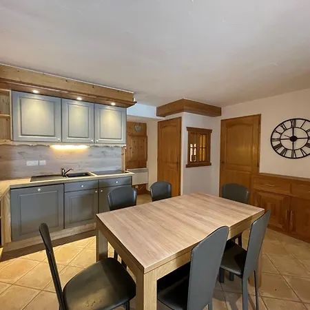 Διαμέρισμα Familial 6 Pers. Avec Piscine, Balcon Et Parking A - Fr-1-733-127